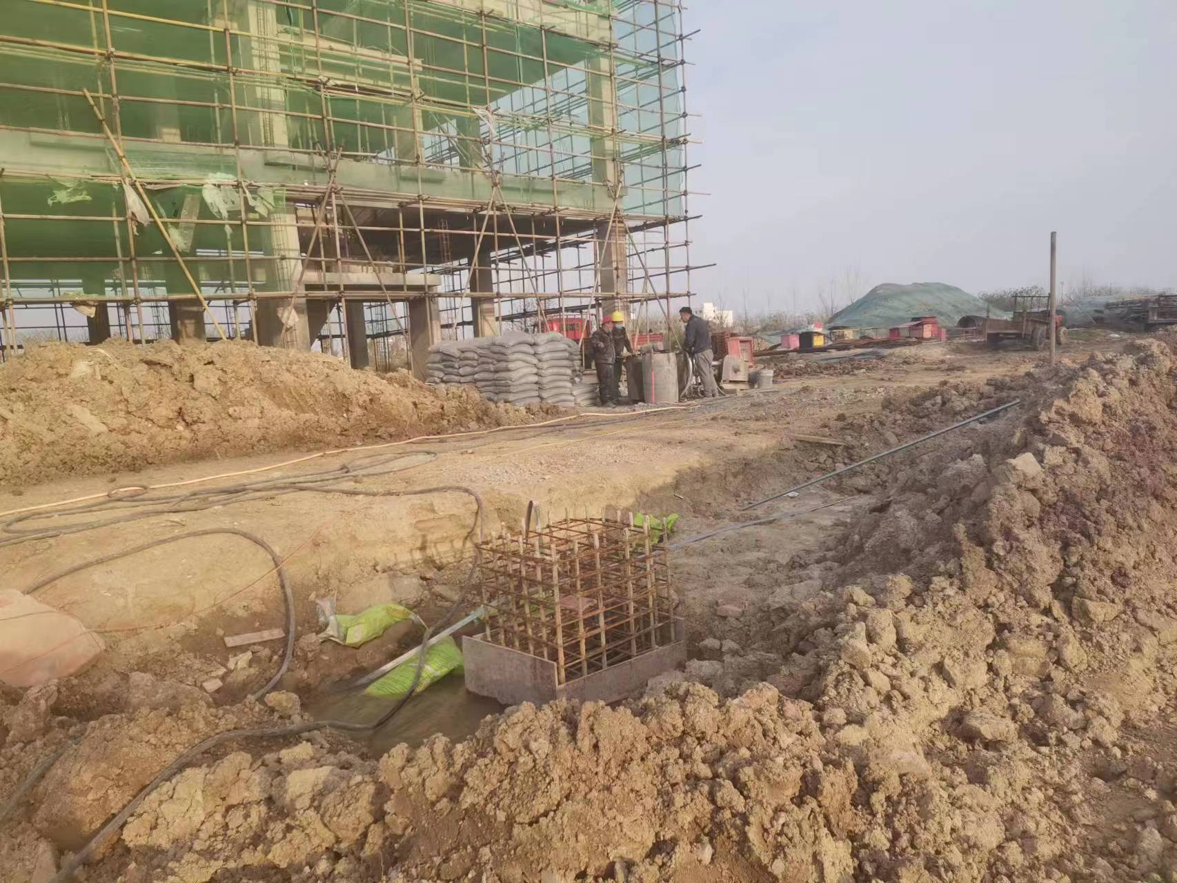 光坡镇当桥梁出现裂缝的时候应该及时加固修补